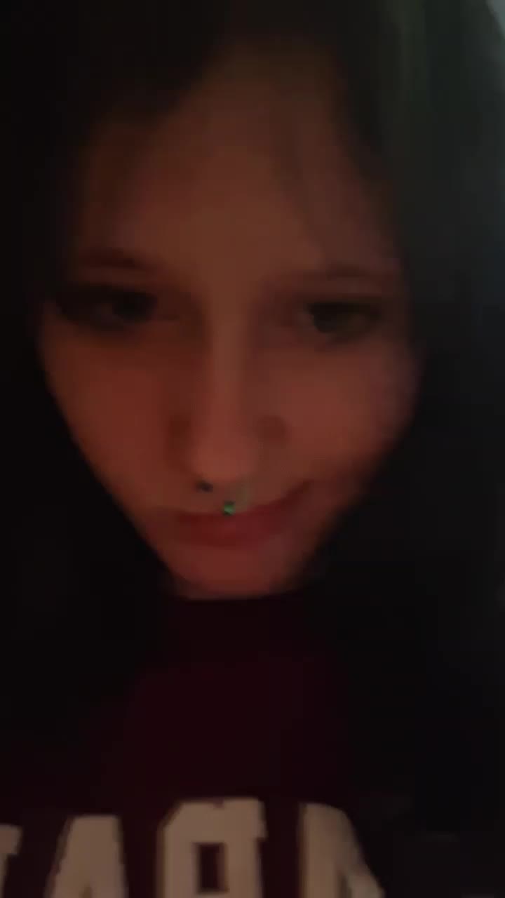 @_ansleigh.sk8_illit_