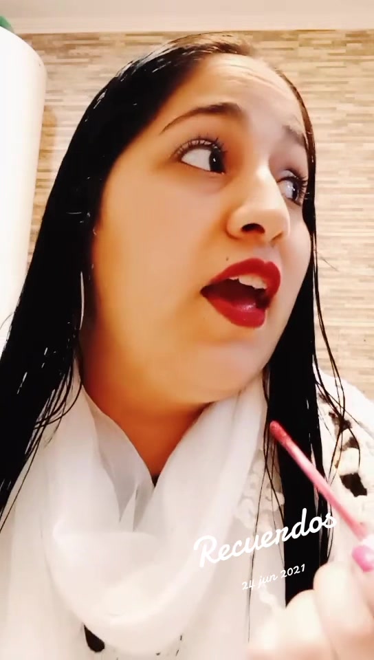 @Gabriela Selis