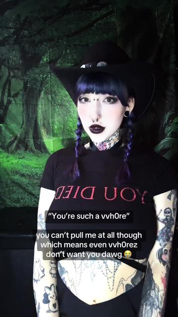 @IG gothmommylilli