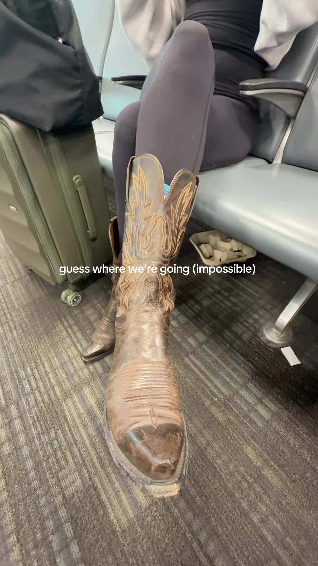 @dumbblondediary
