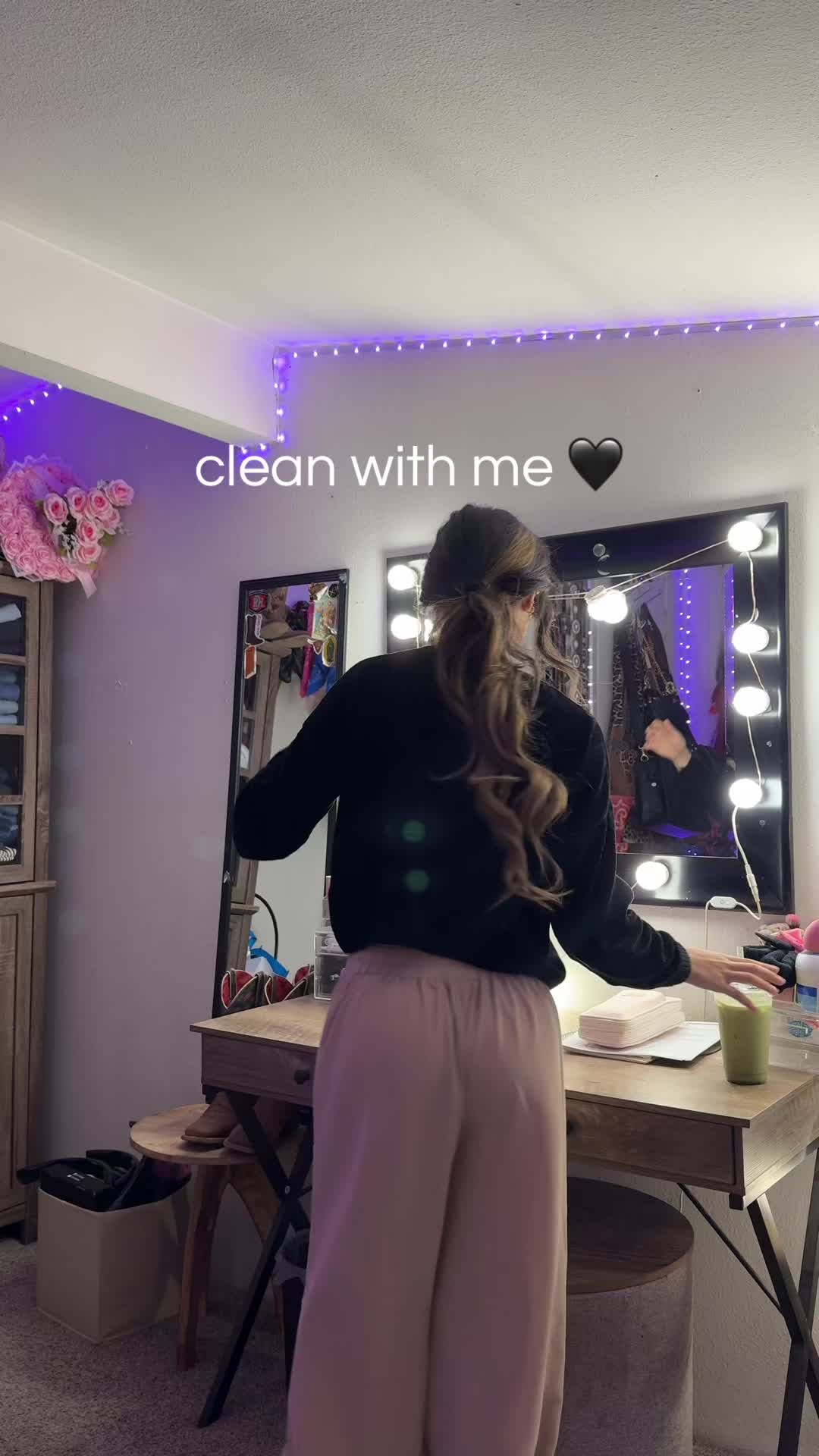 @txx.taniaa