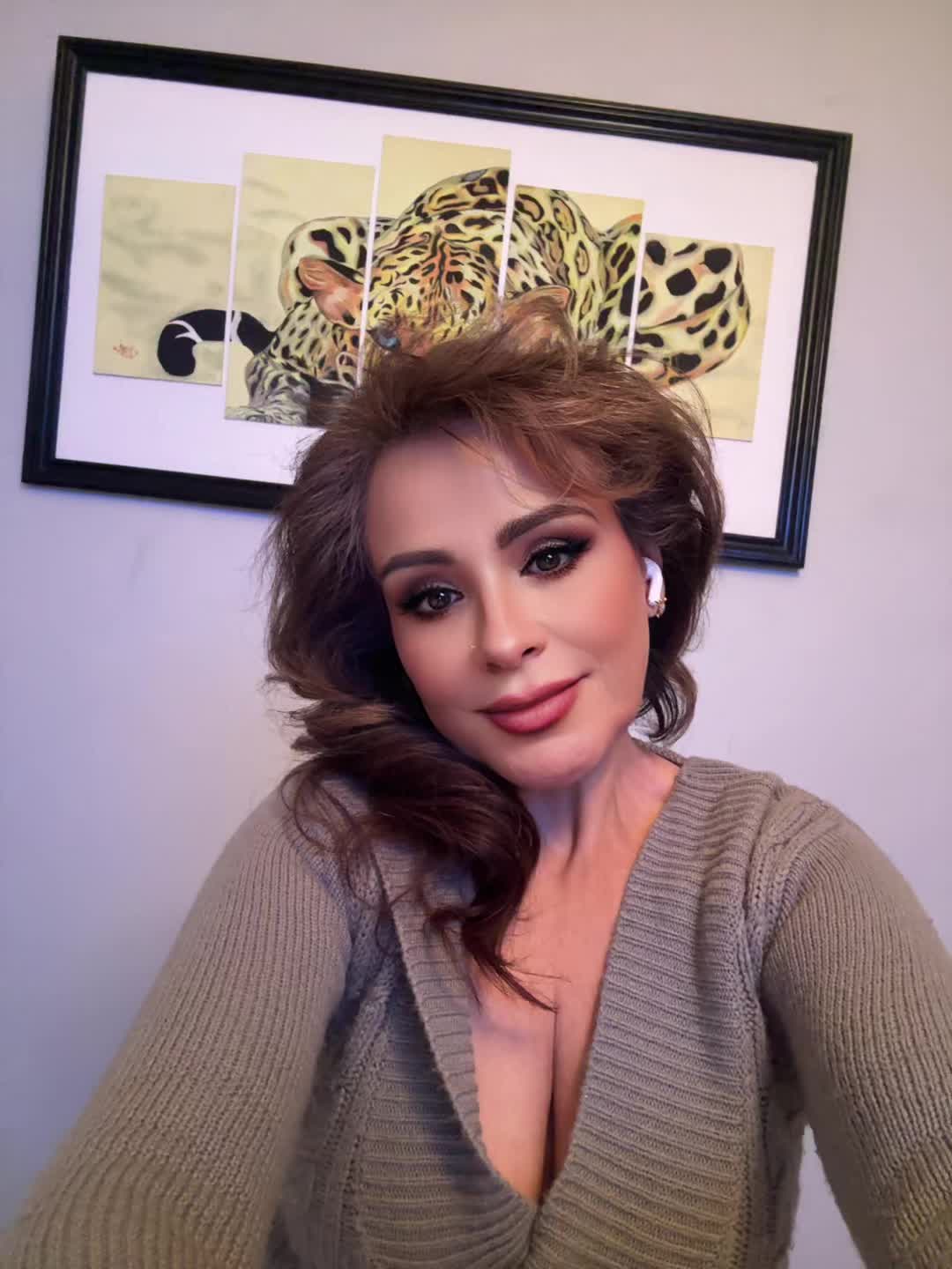 @Ana C. Reyes