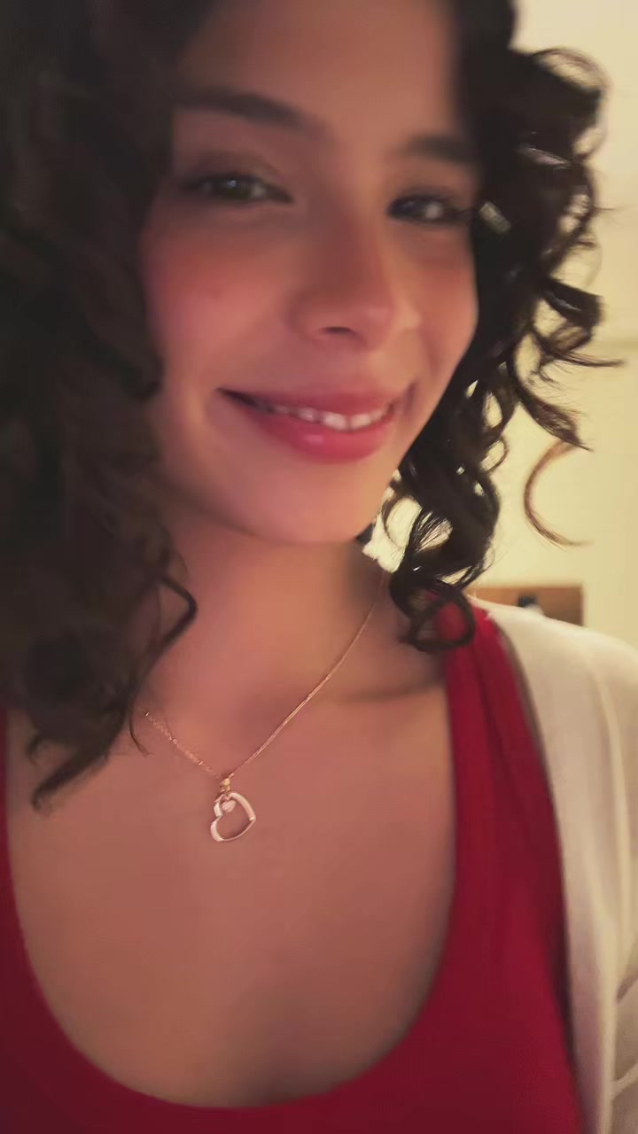 @Bel&eacute;n Vega