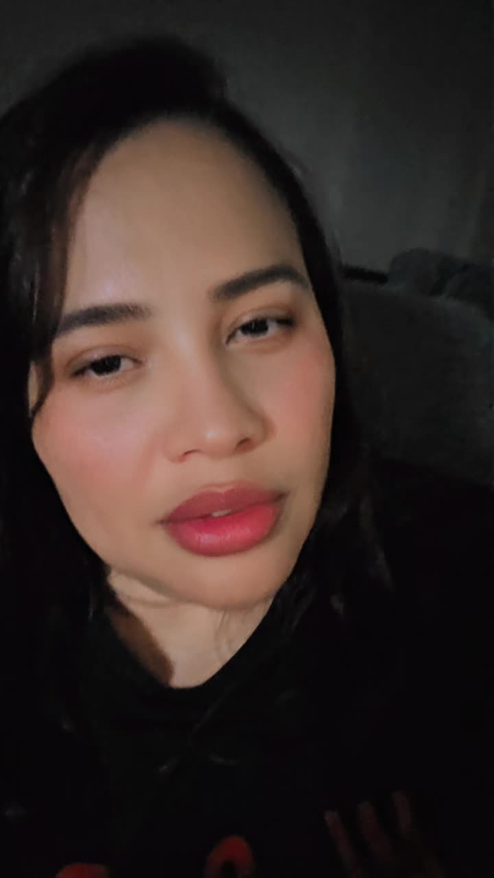 @Elaine Yaleiny