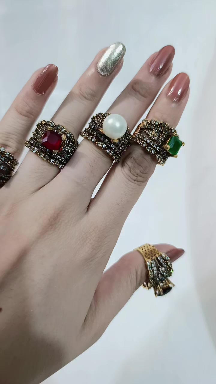 @Mina's Collection