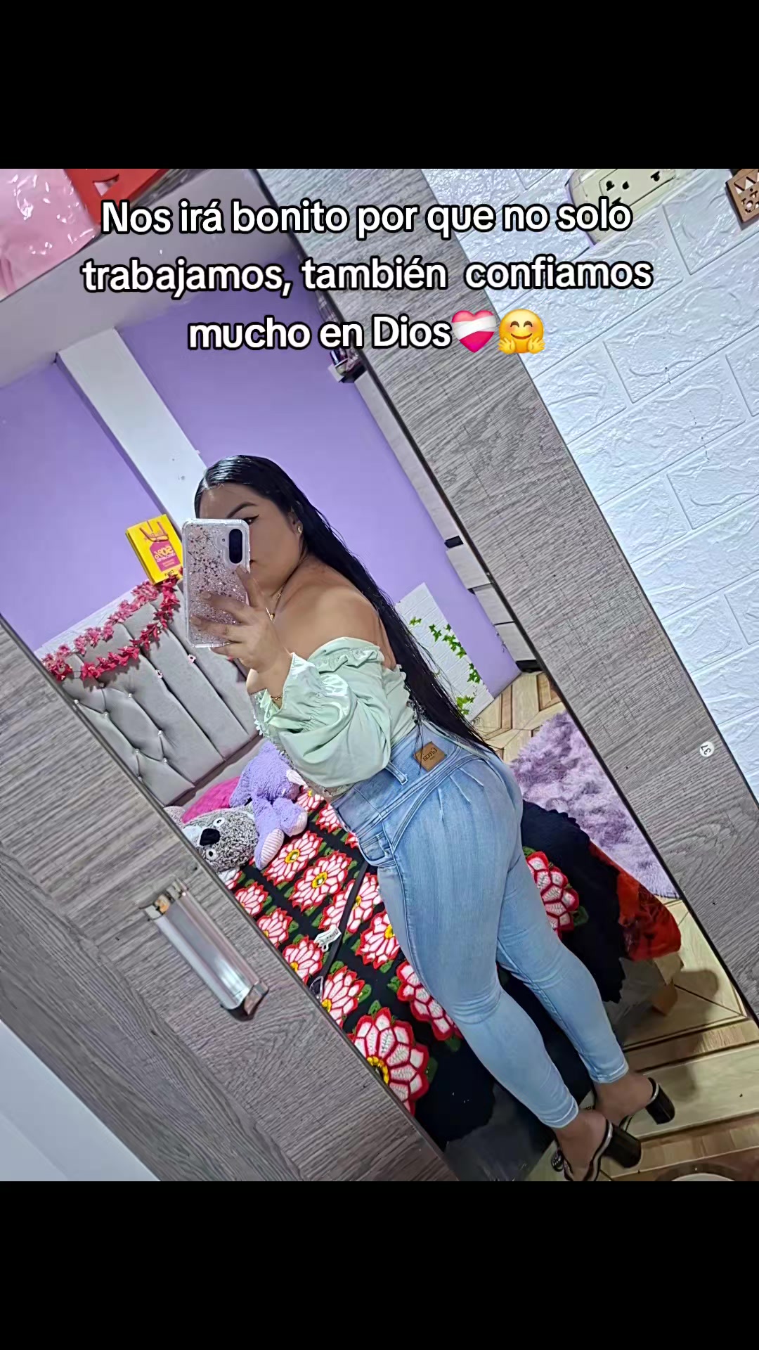 @Lore 🦋 💚