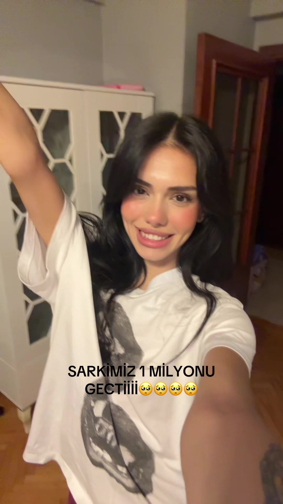 @Mina Çalışkan