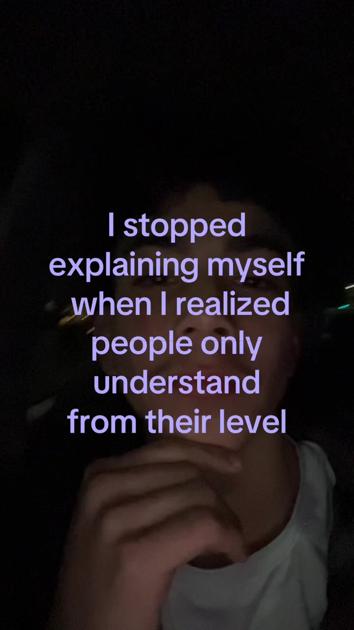 @⃟
