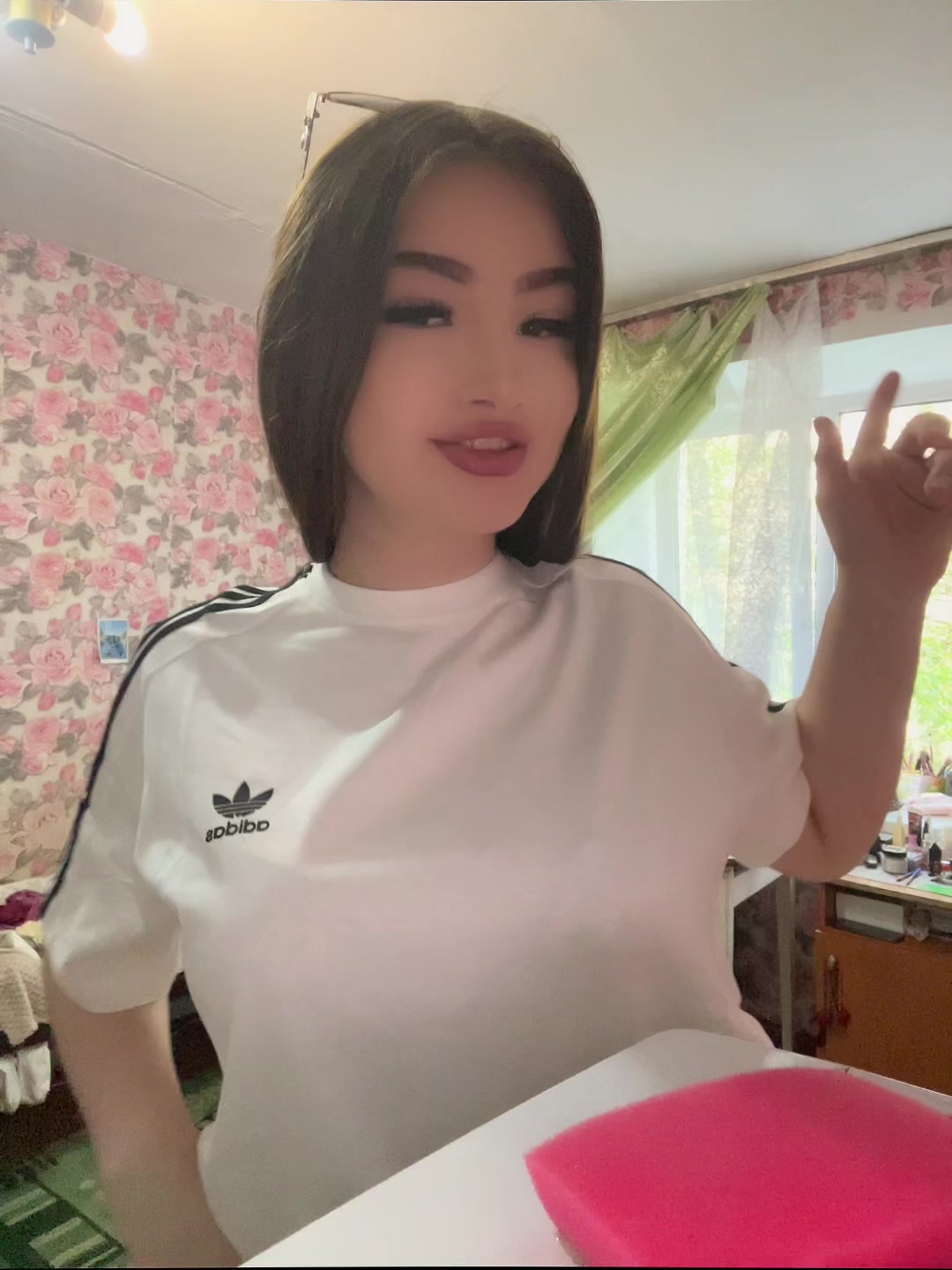 @M.F