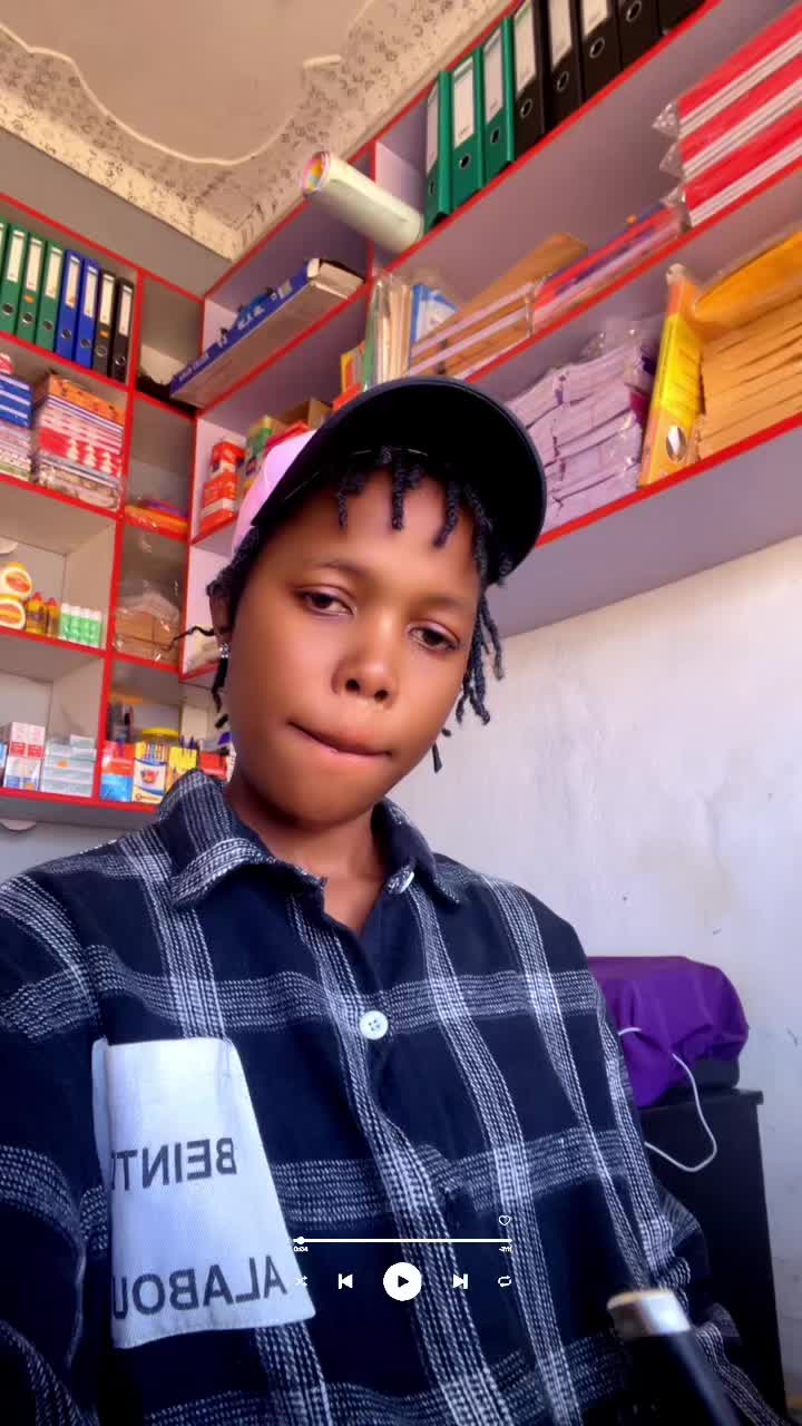 @Zuena💙🌺💫