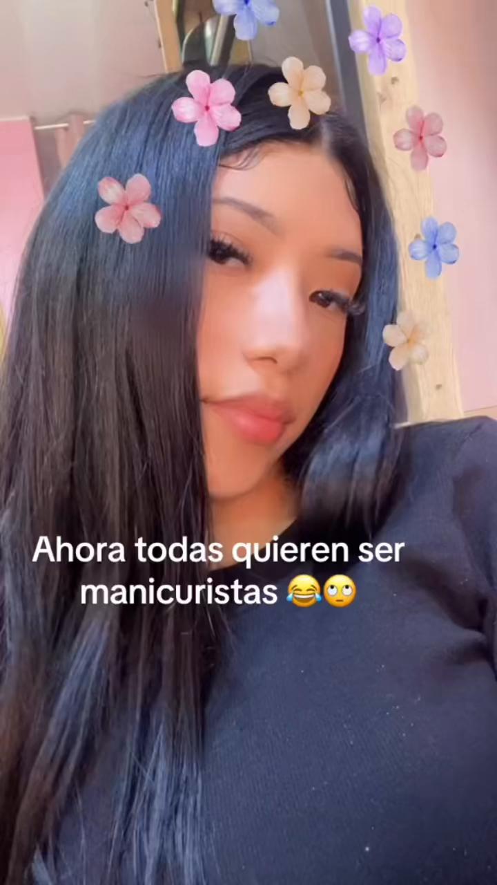 @Dhayra Nicolle 👧🏻🩷