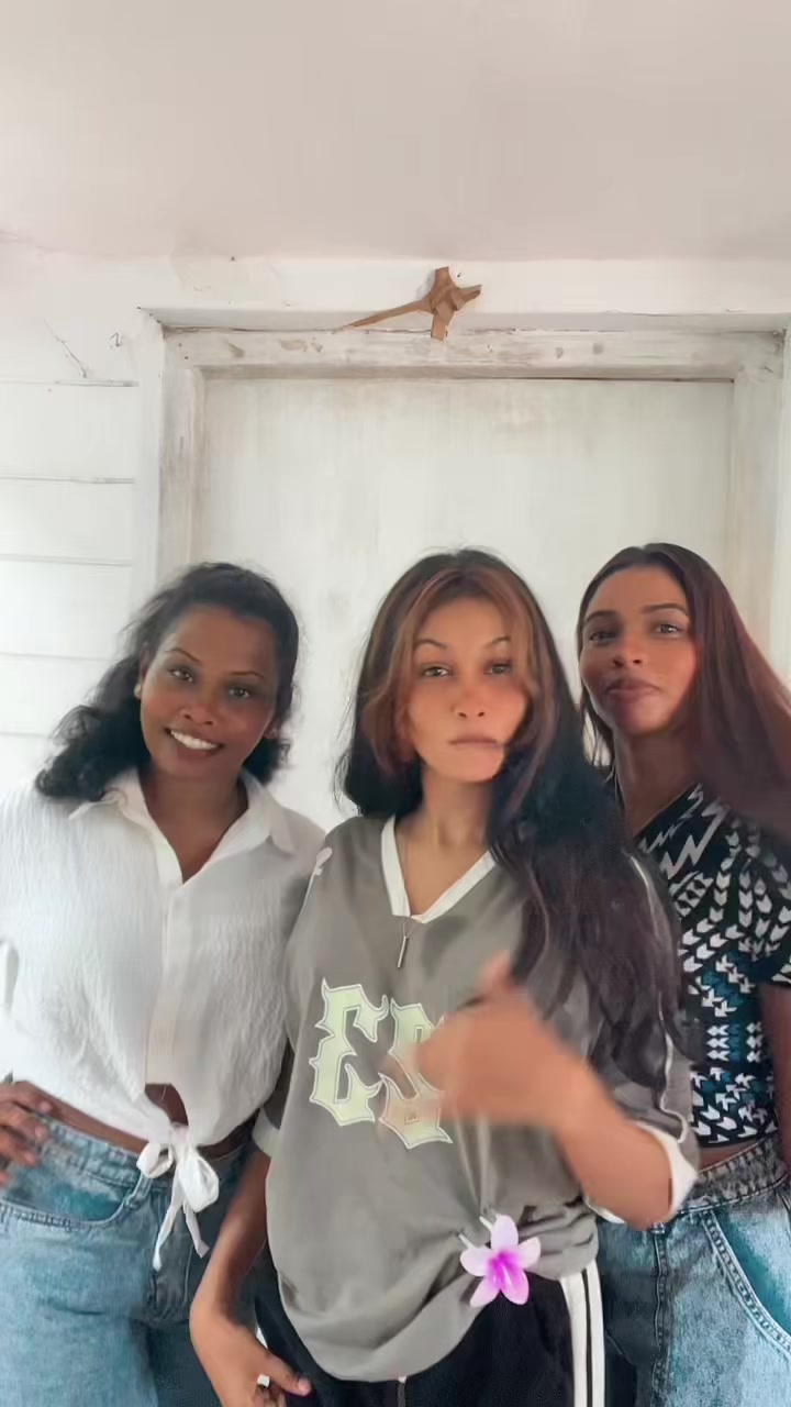 @🎀:ISHANA🪬🧿🪬