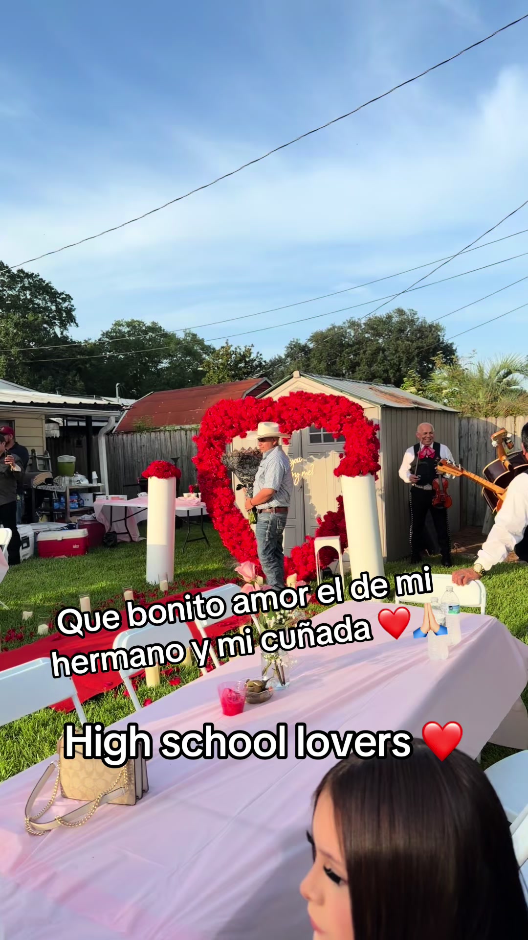 @Mari Acosta