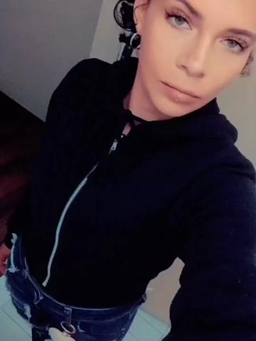 @KIITTENN