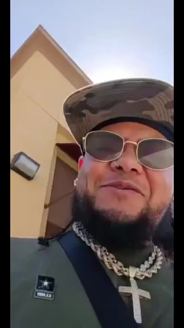 @🤴🏾🇺🇲DouggyKing🇺🇲⚔️🏰🐺🐻