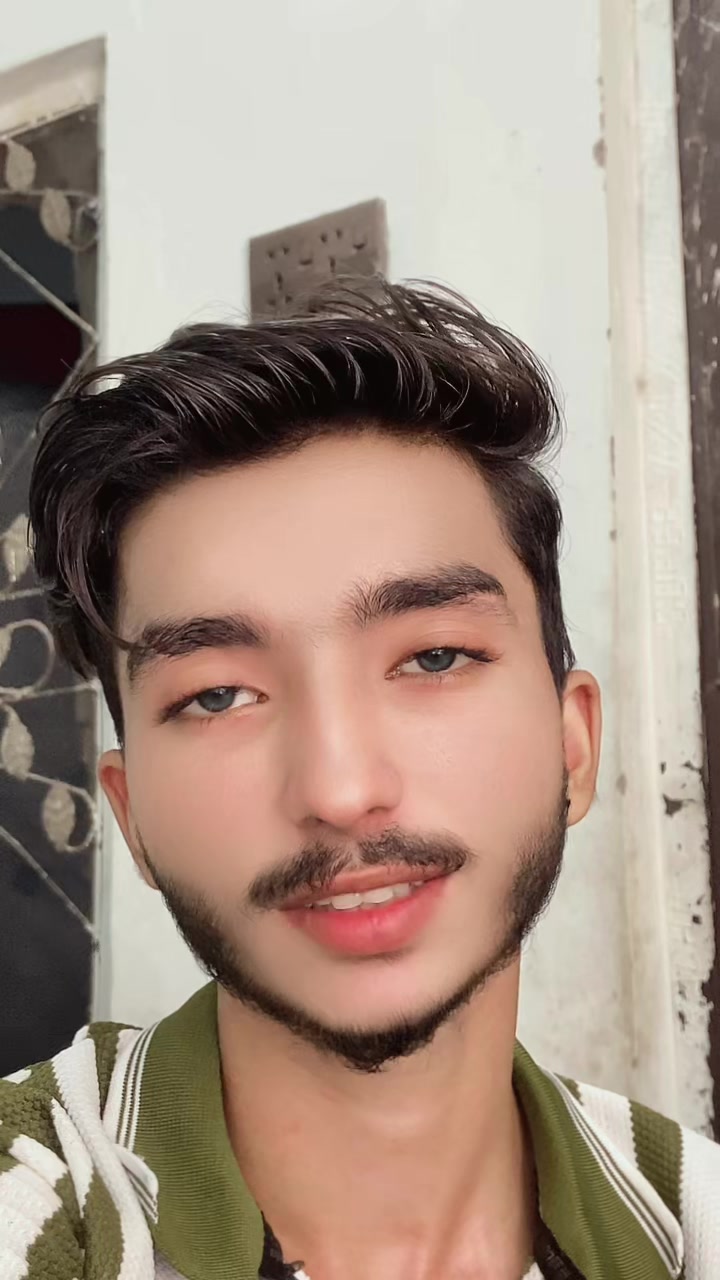 @🤍ℳǻ𝚕𝙞ⲕ🥀