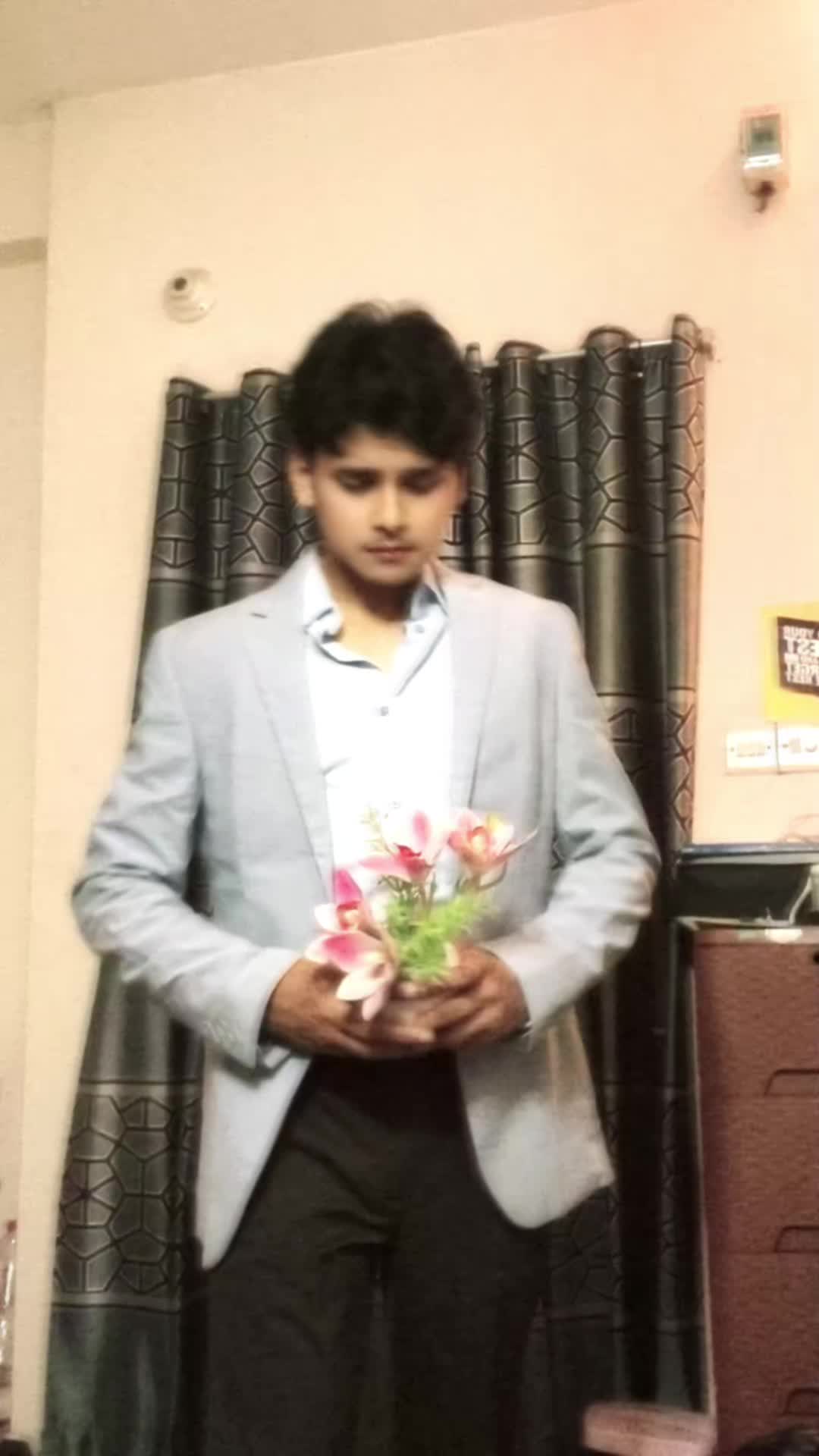 @Saqlain_here 🥀