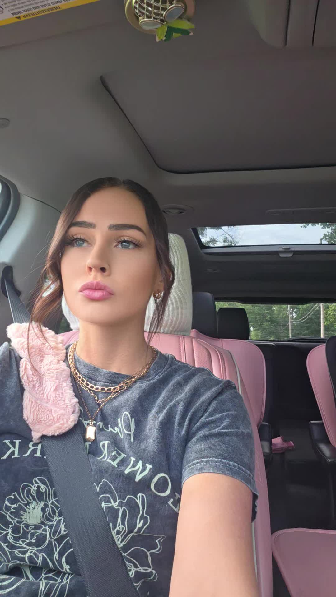 @Jennaboo