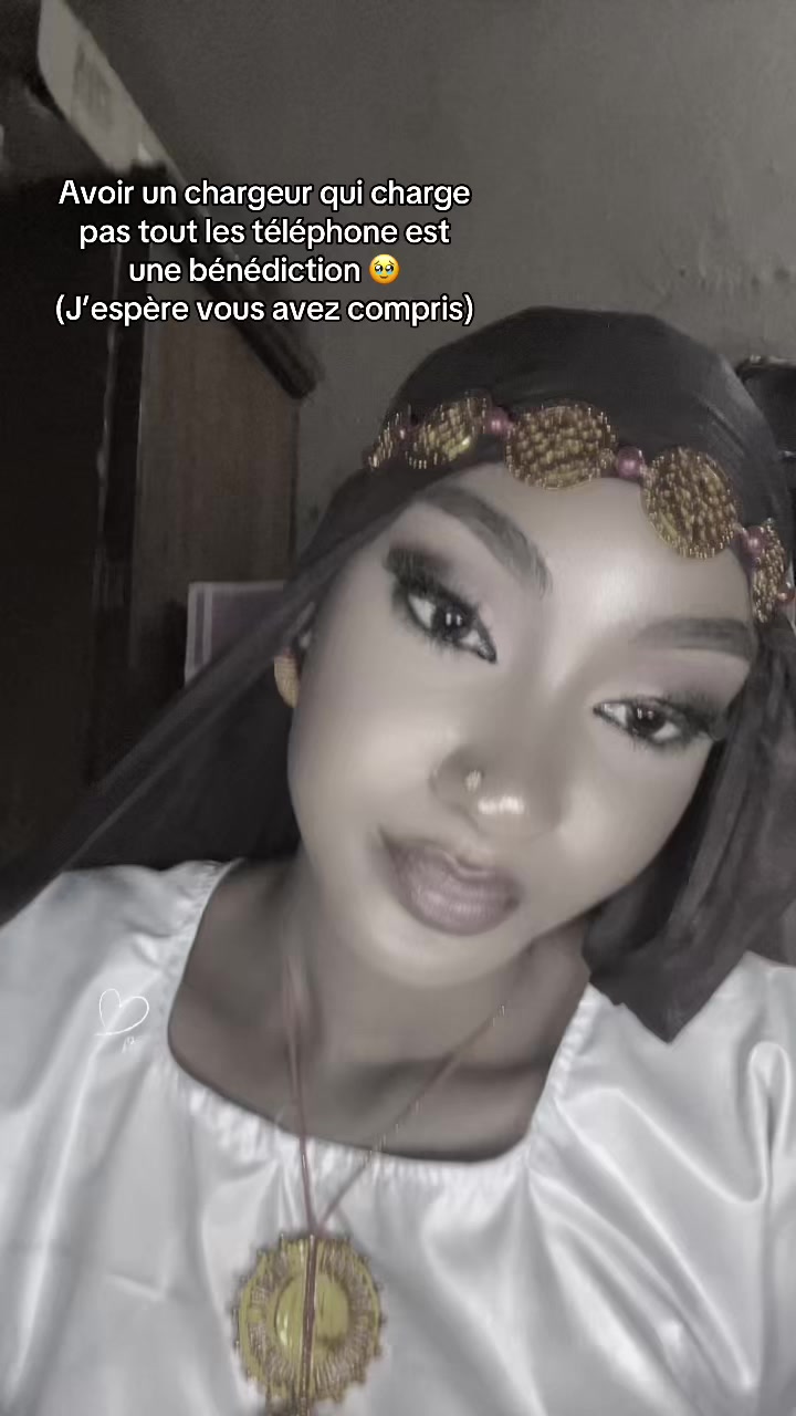 @Mira_bb 🍯🍫🍁