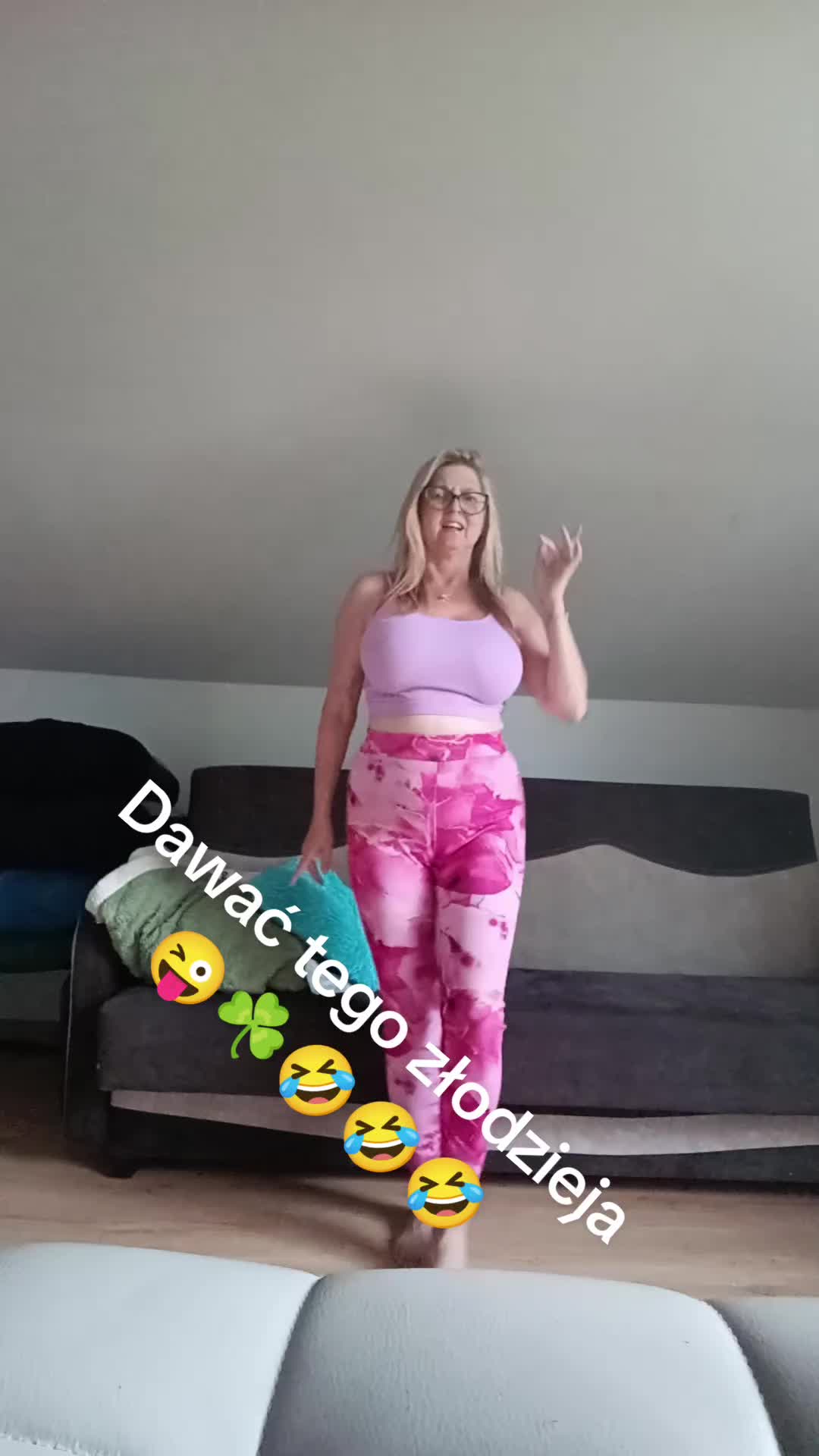 @⚡ReniaVolvy⚡