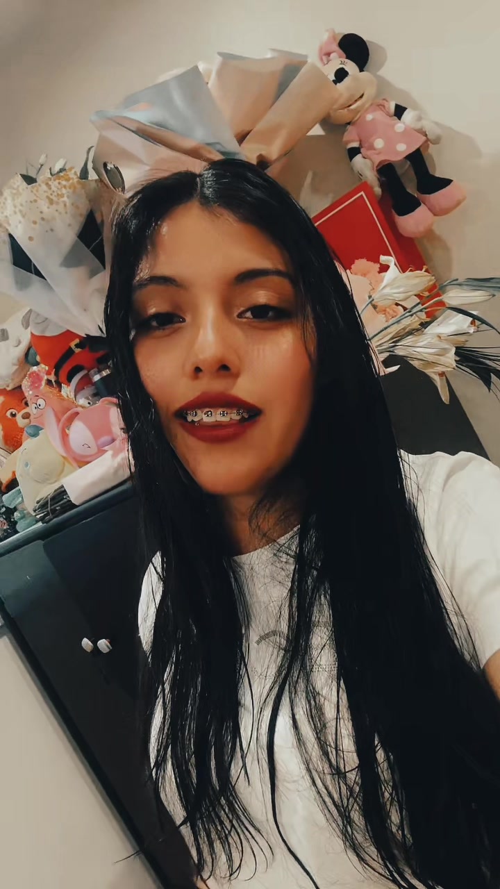 @Alexa González 🍒