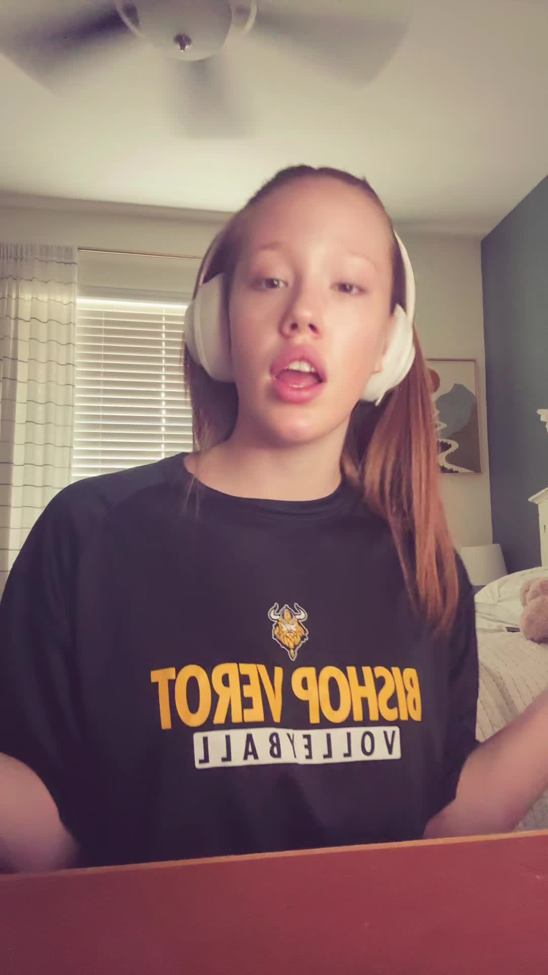 @jeaniee