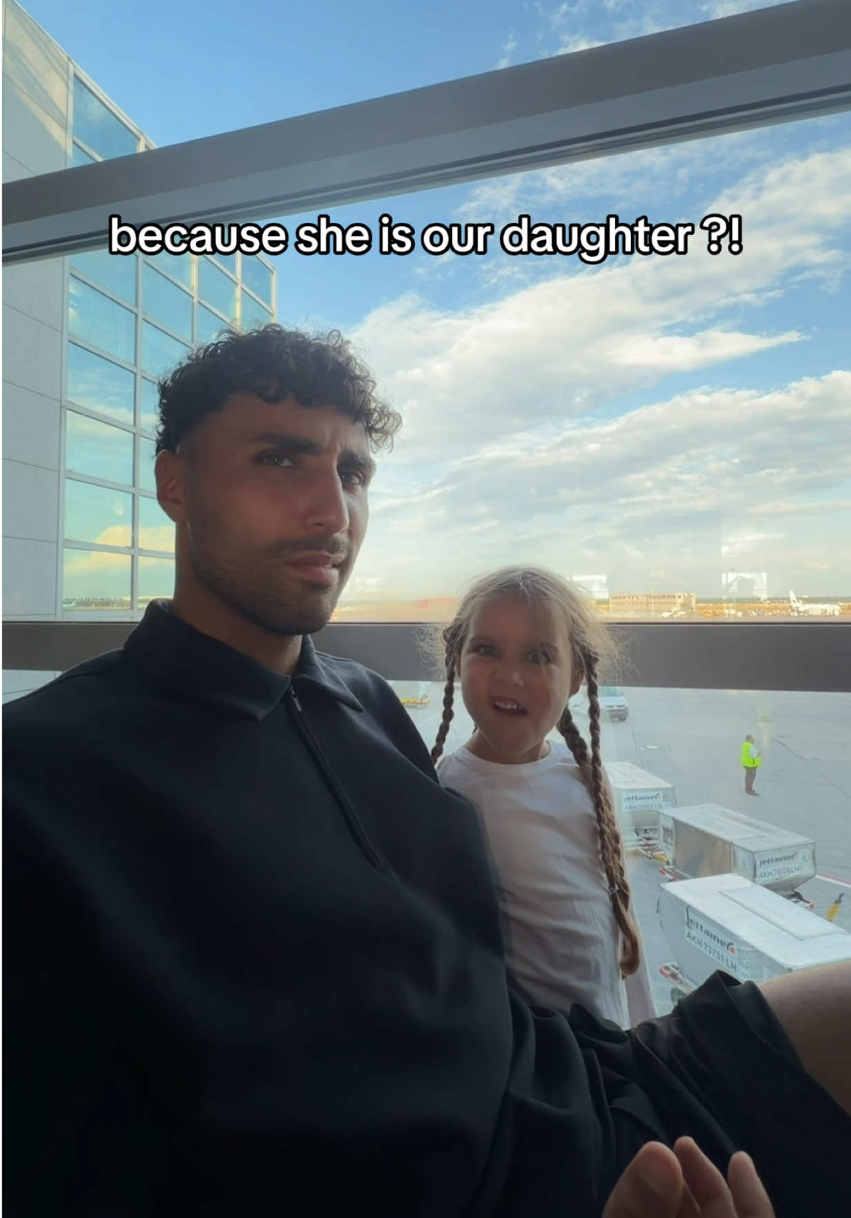 @Louisa Jindaoui