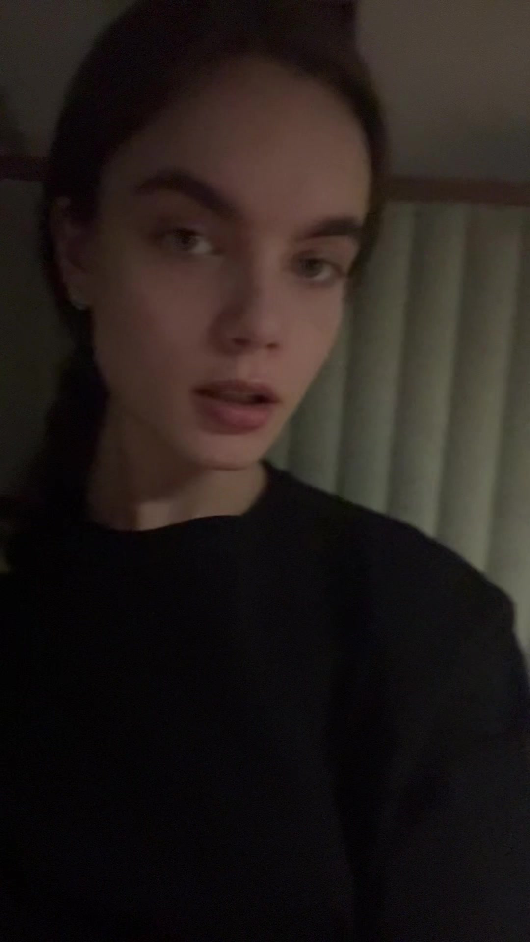 @К