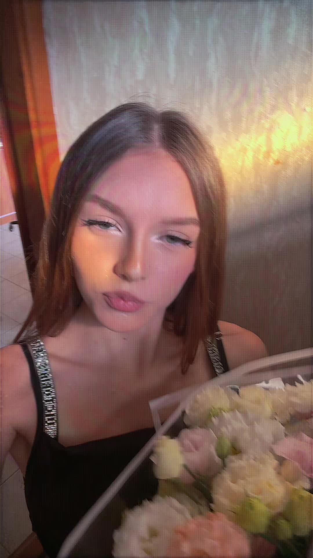 @nela