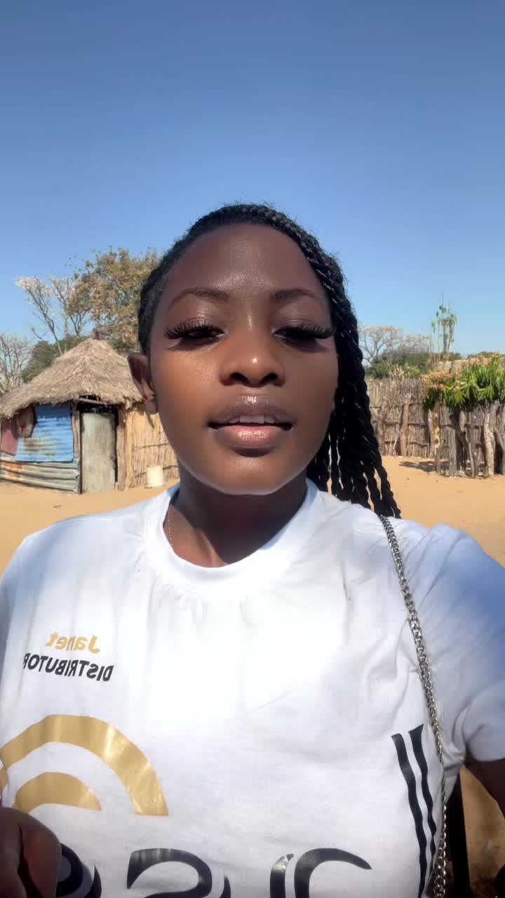 @Little Lady🇳🇦