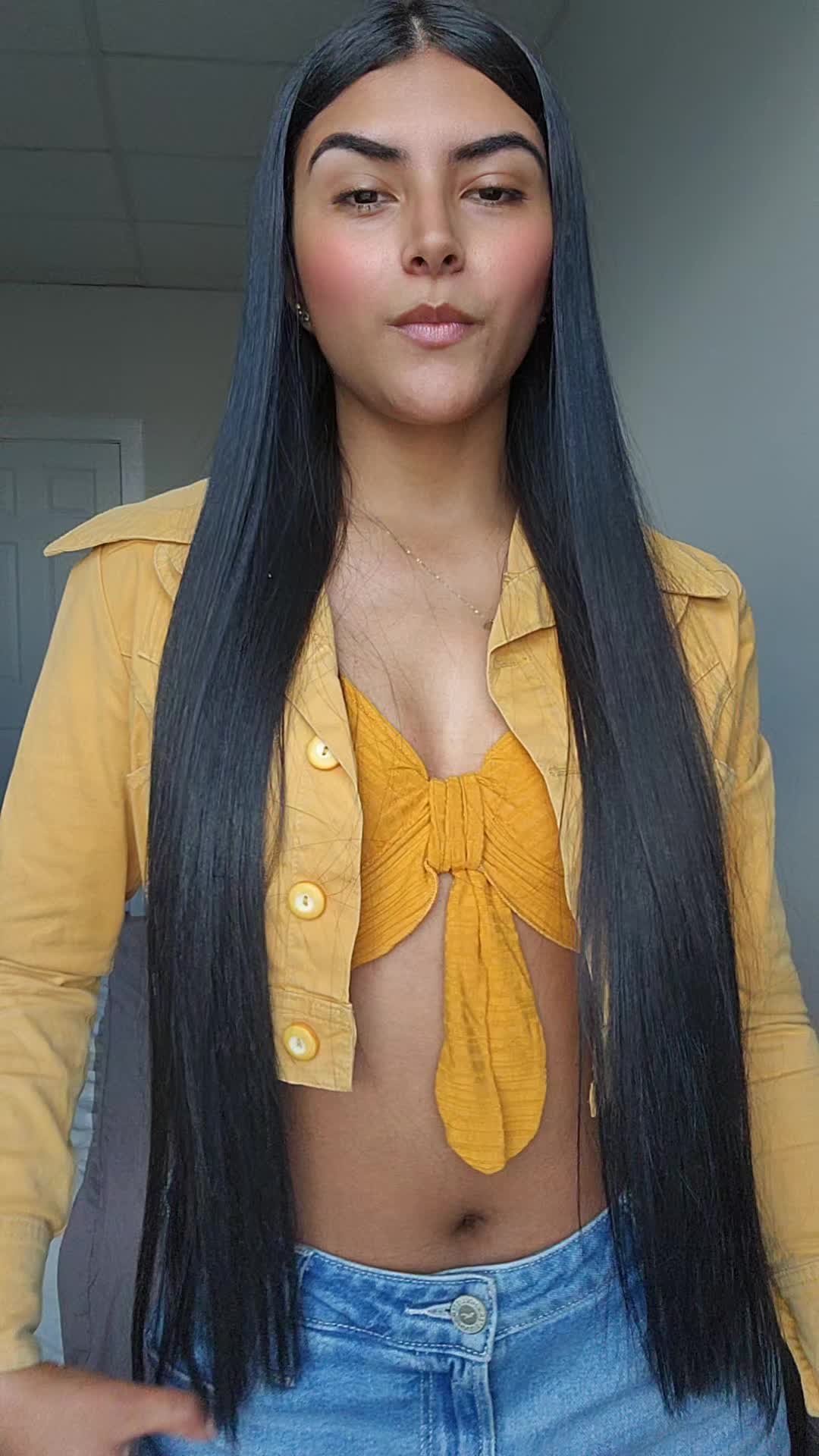 @oficial.yuliana