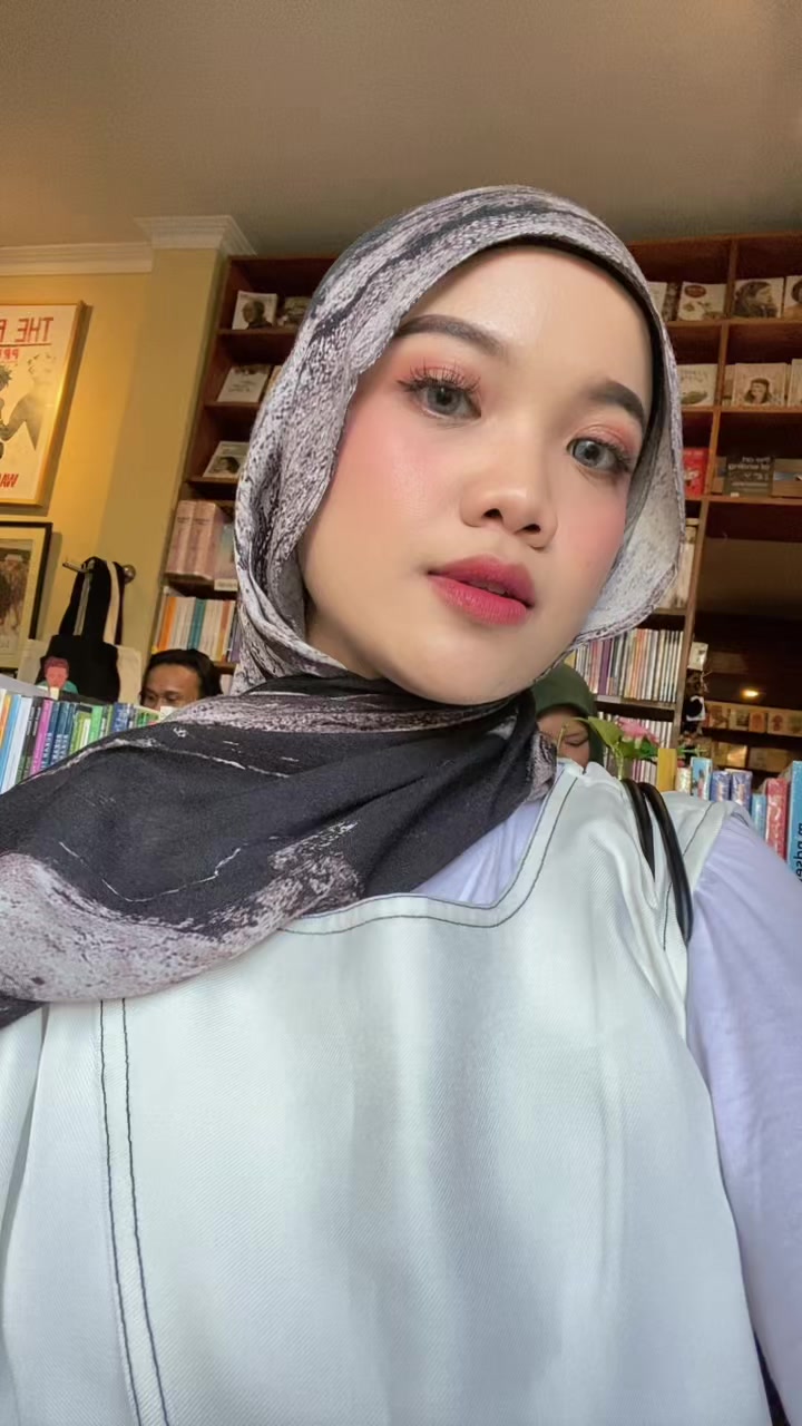 @✧˖°firnapebrianti⋆ ˚。⋆୨୧˚