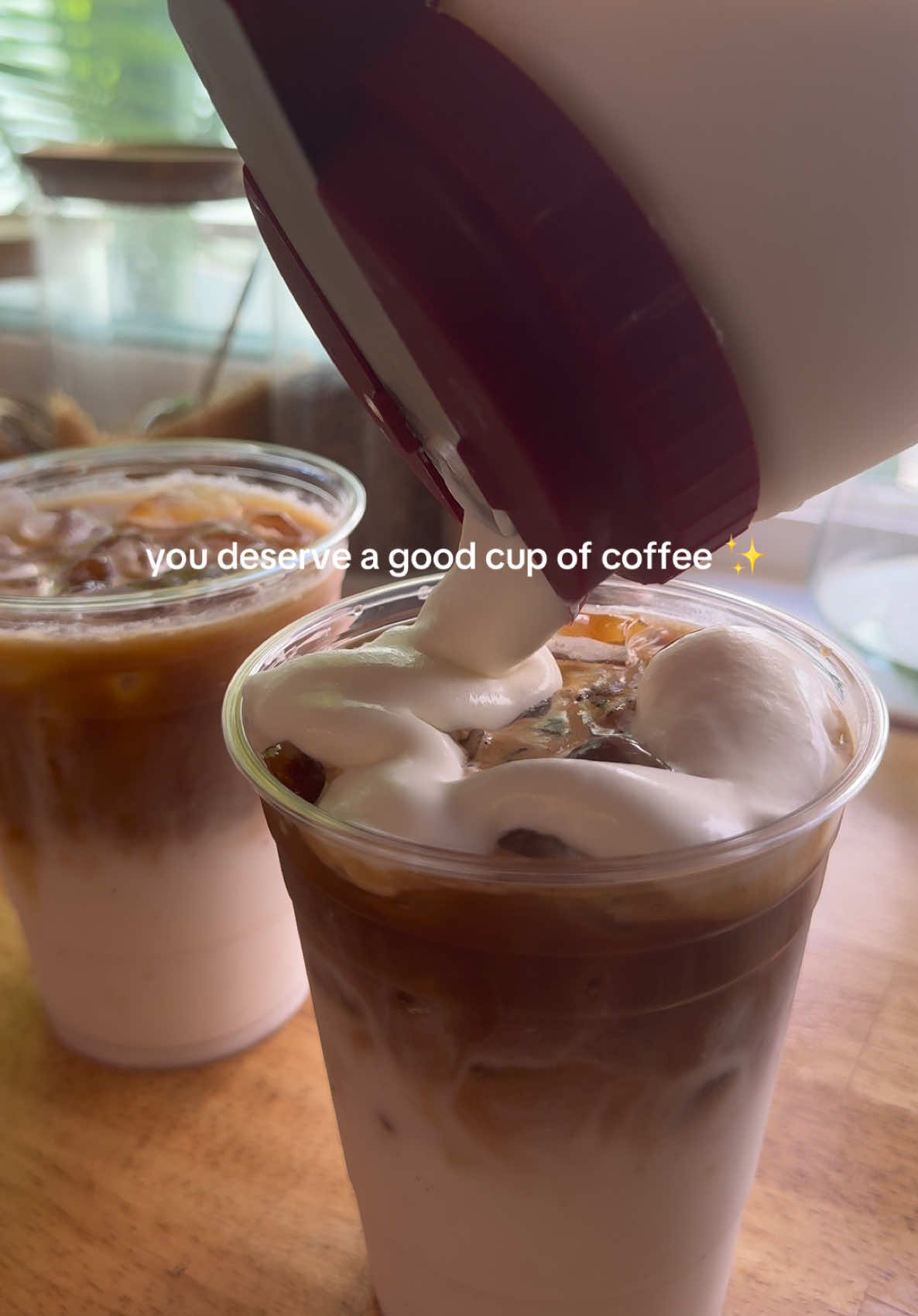 @cocolech_caf&eacute;