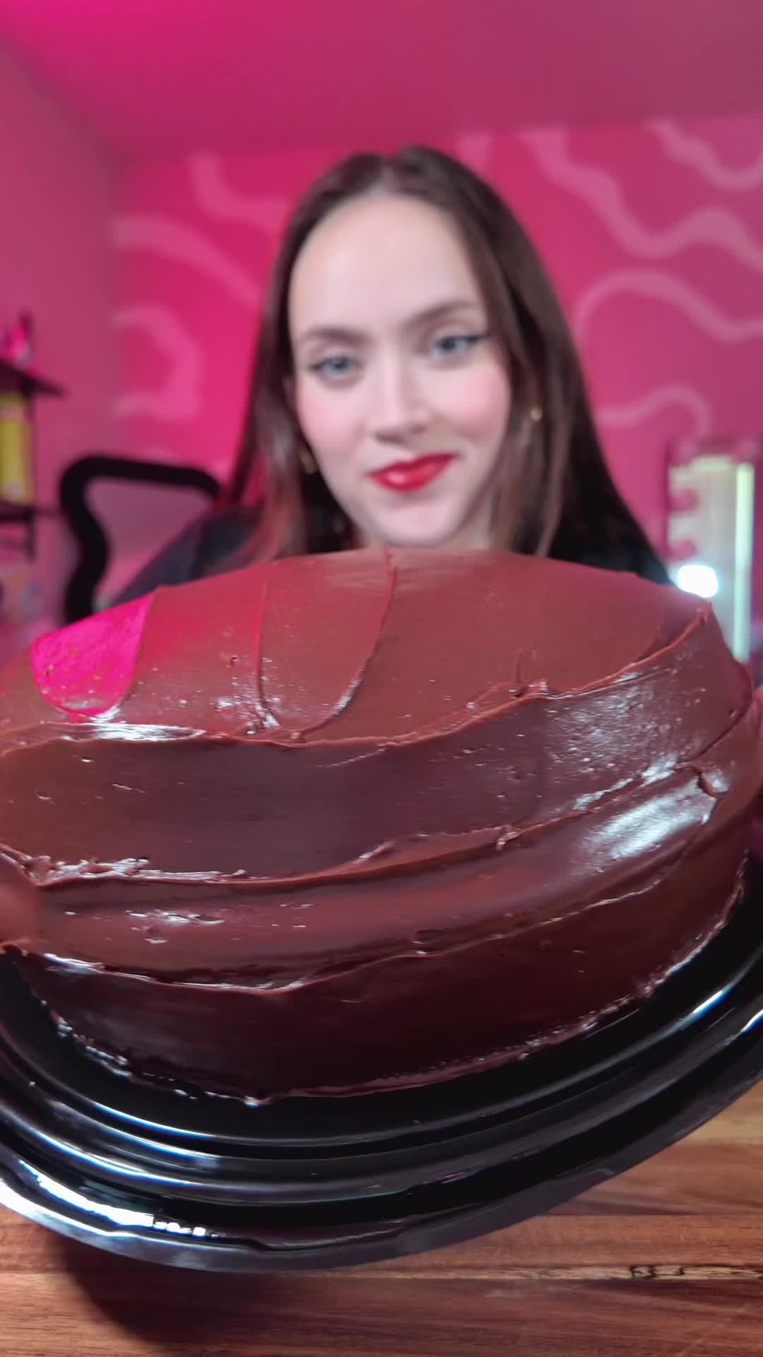 @hungryhungryhallie