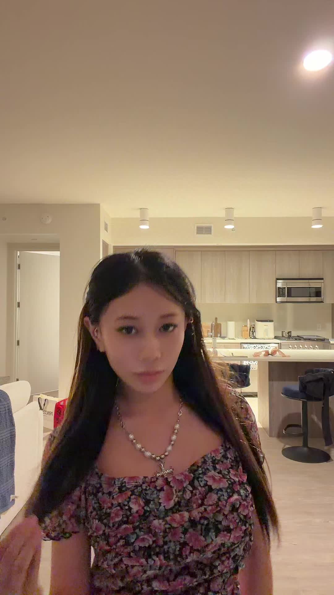 @Rach3l
