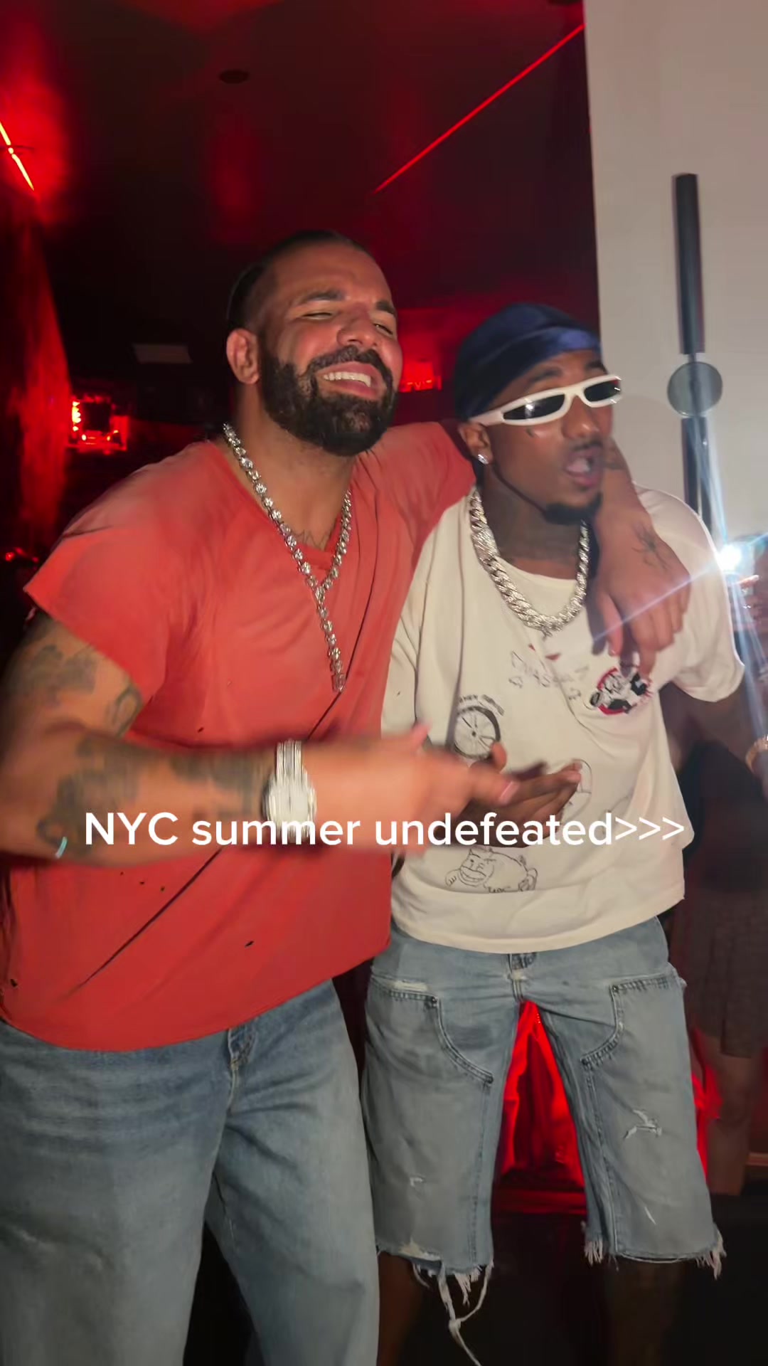 @Treasure 🏴&zwj;☠️