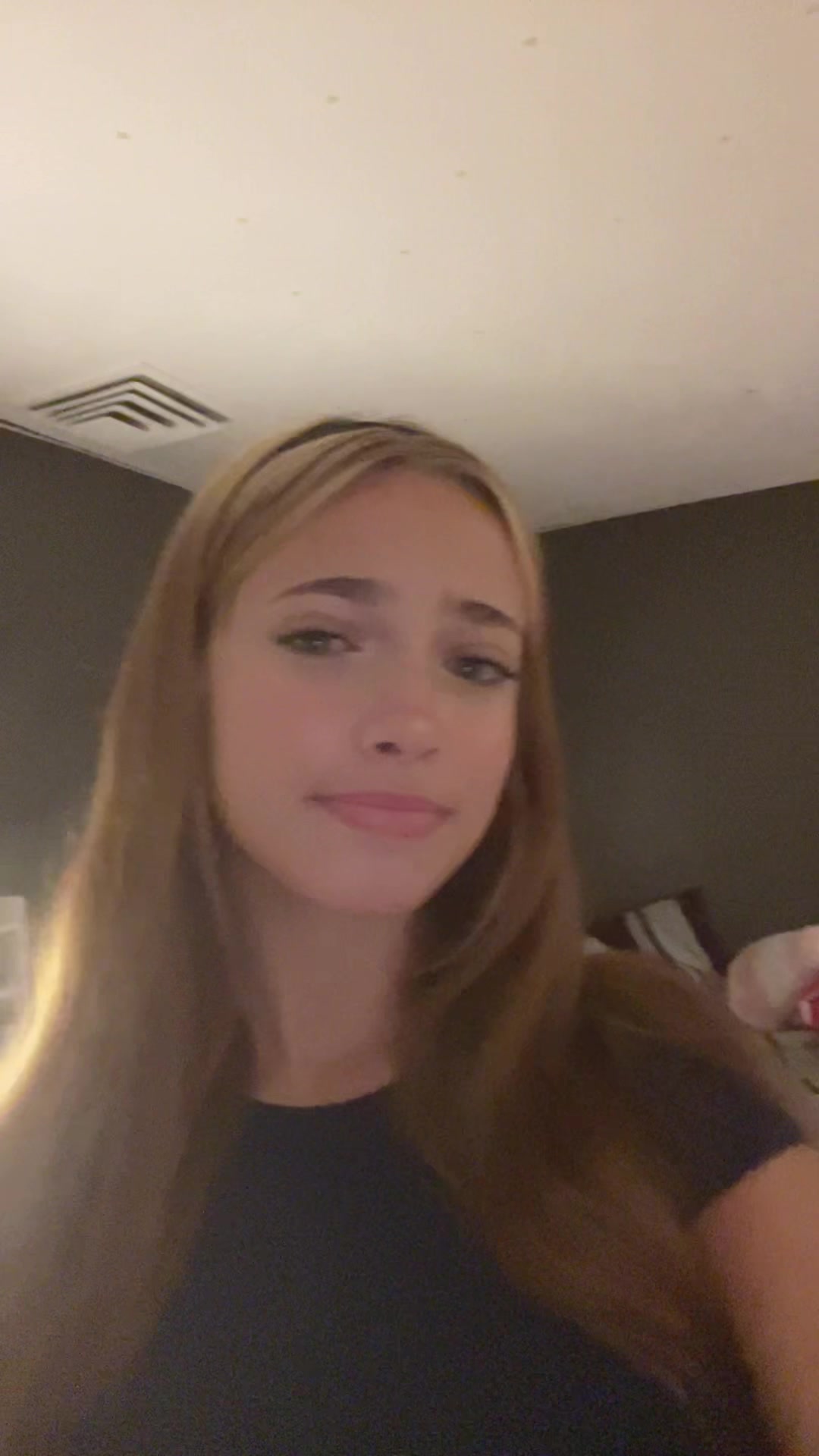 @anabellll