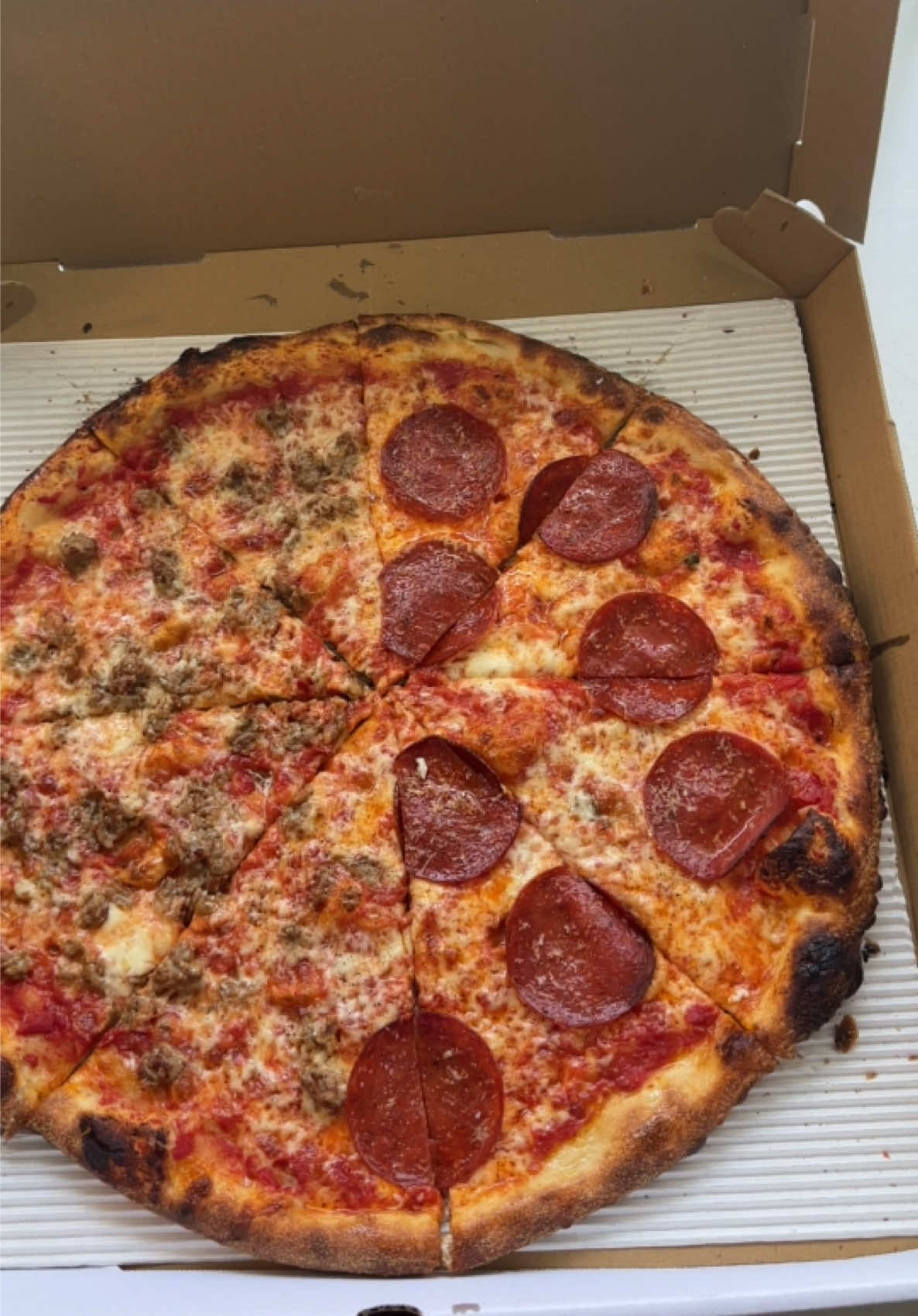 @cosentino_pizza_co_auburn