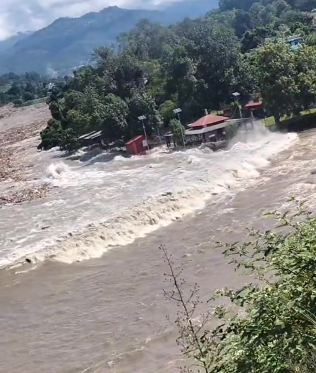 @पाँच पैसाको मालिक म