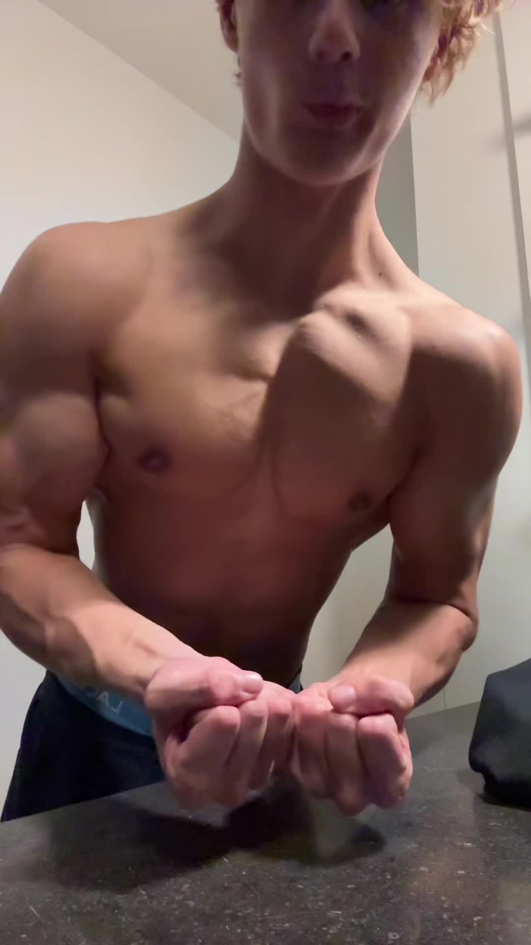 @Bela_Shredz