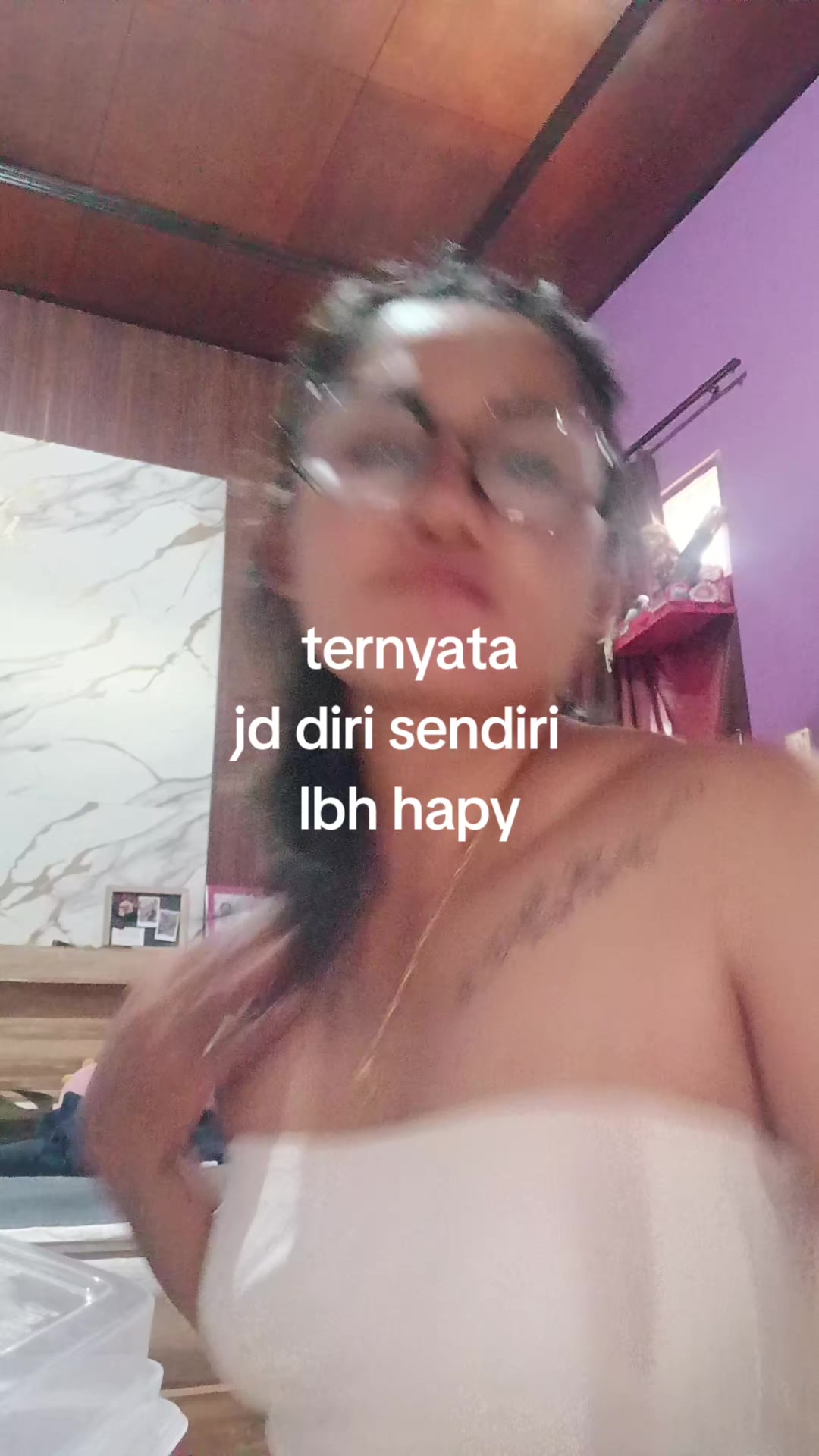 @Ayu