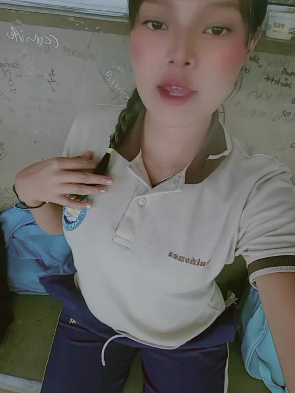 @Isabel Ramirez 🌸💨🫧