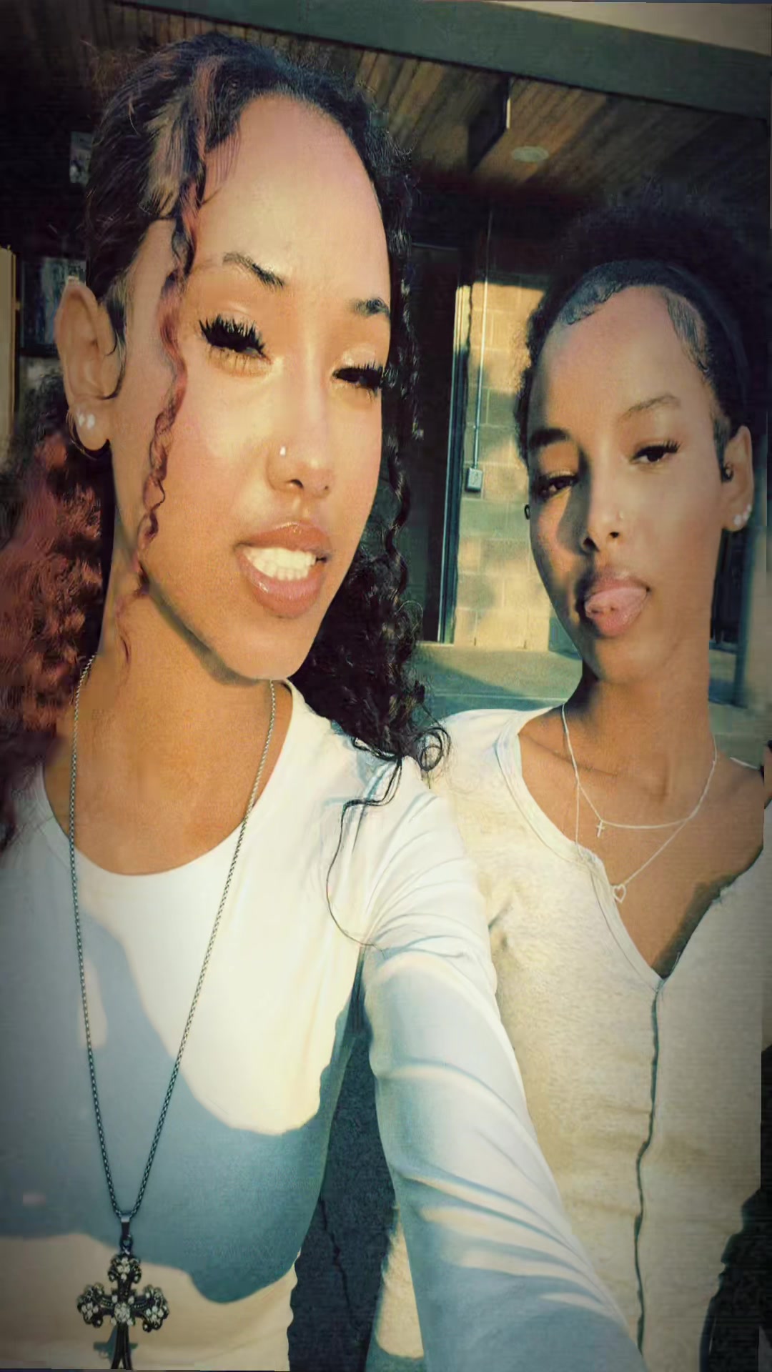 @🧛♀️