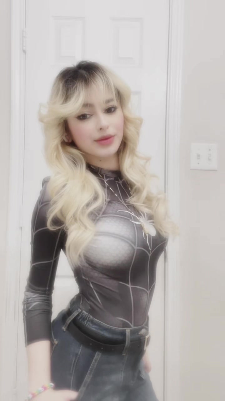 @Julianafoxxy
