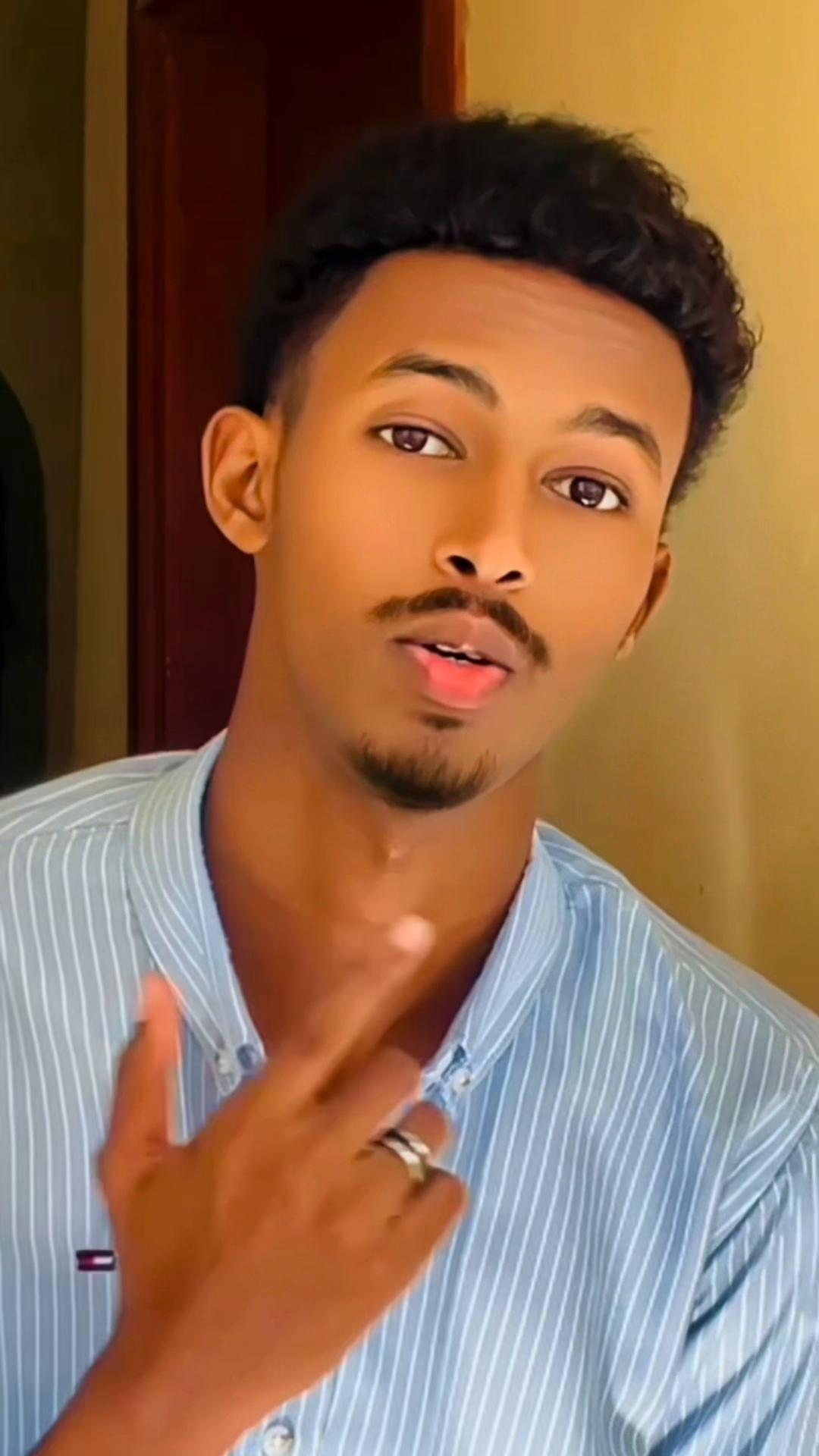 @G44LD!L3 🤴🏽🔥