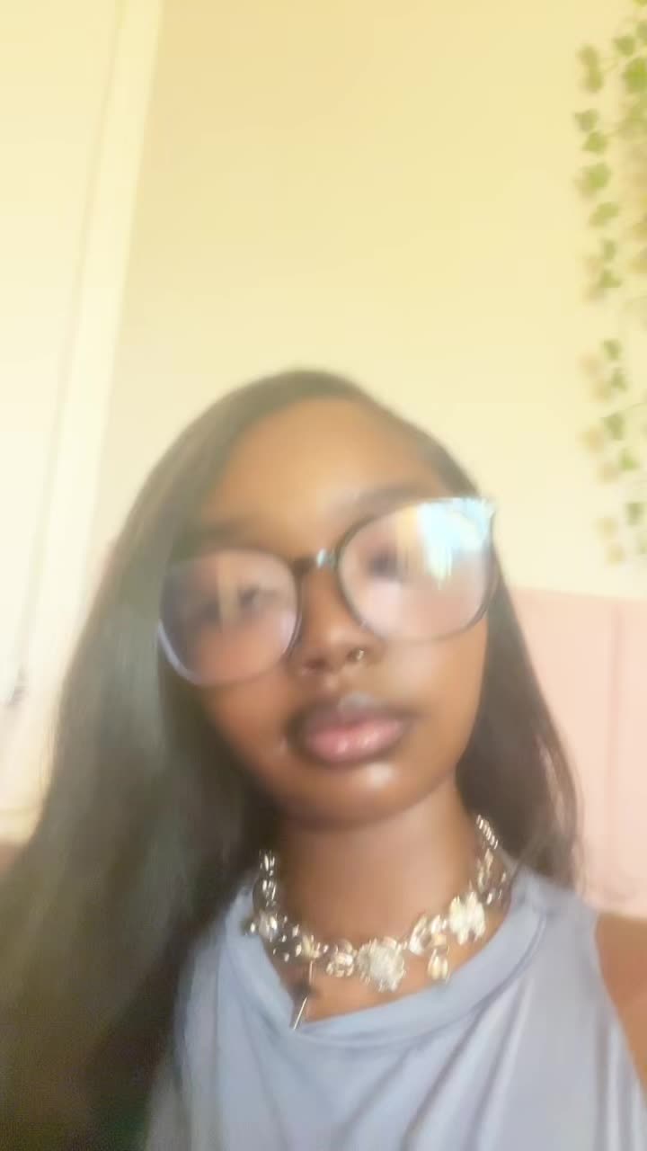 @lovelynii_