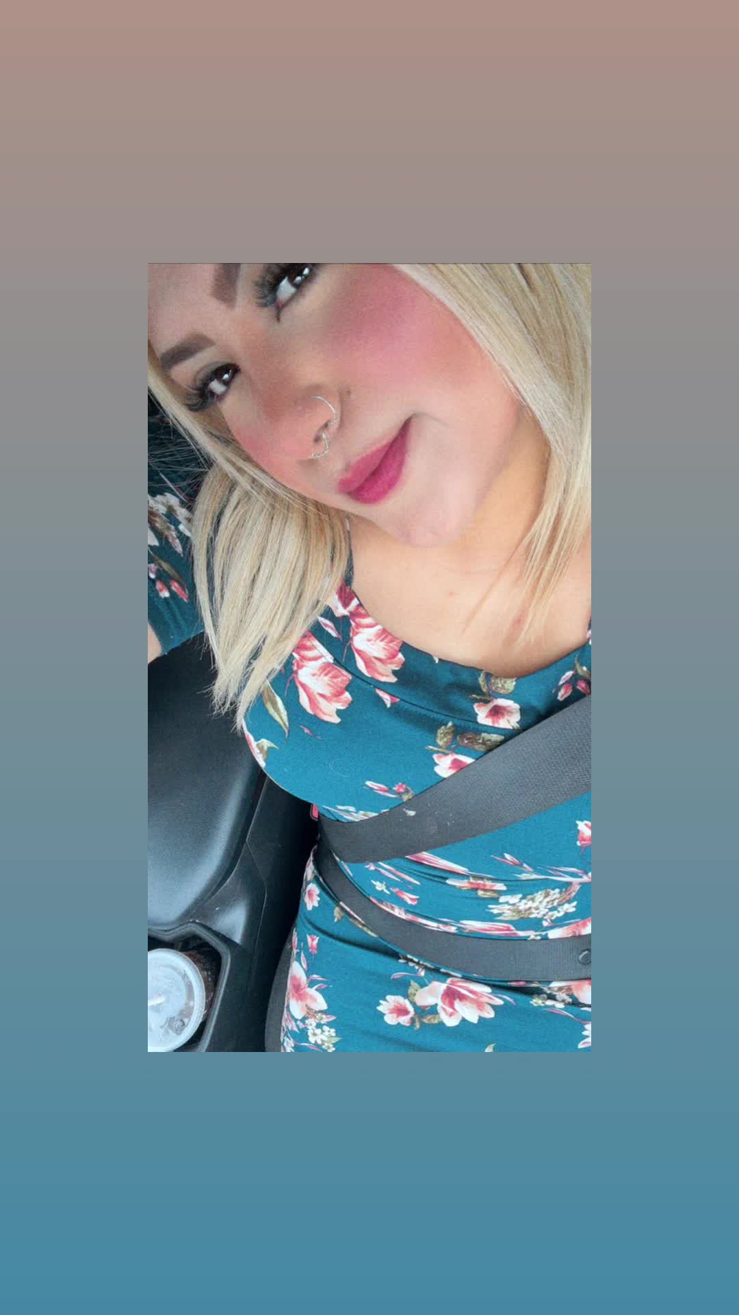 @Moniii_01