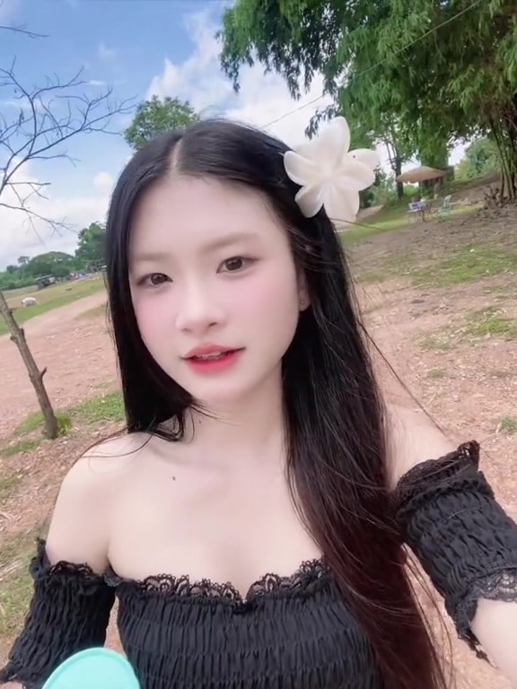 @ຫົວເເບ້ນ😛