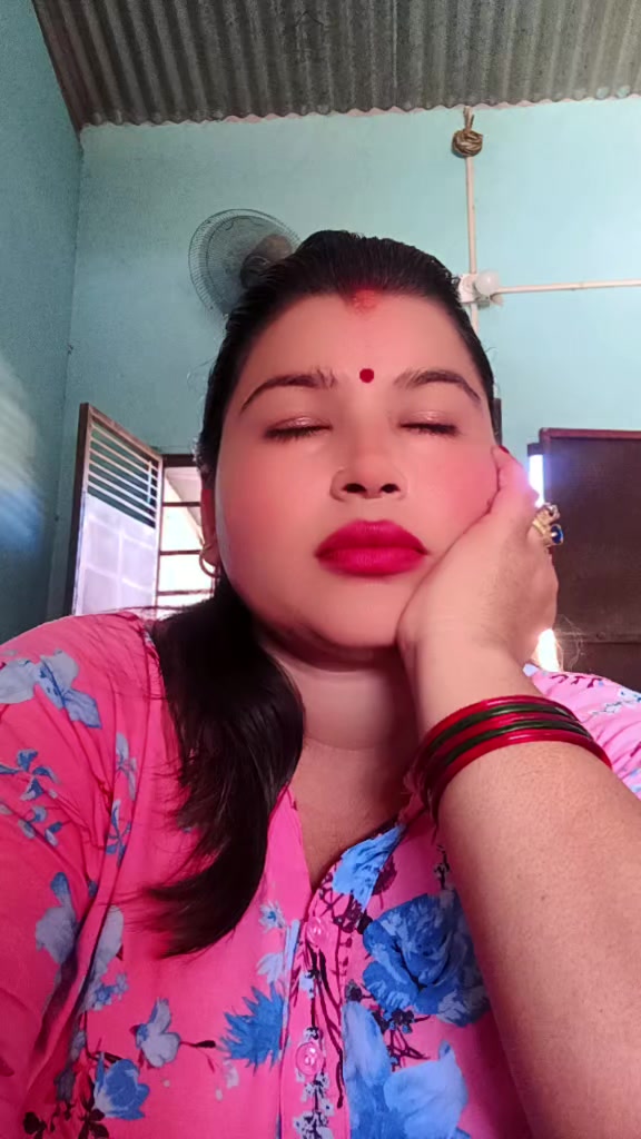 @Reesika Ratna Reesik