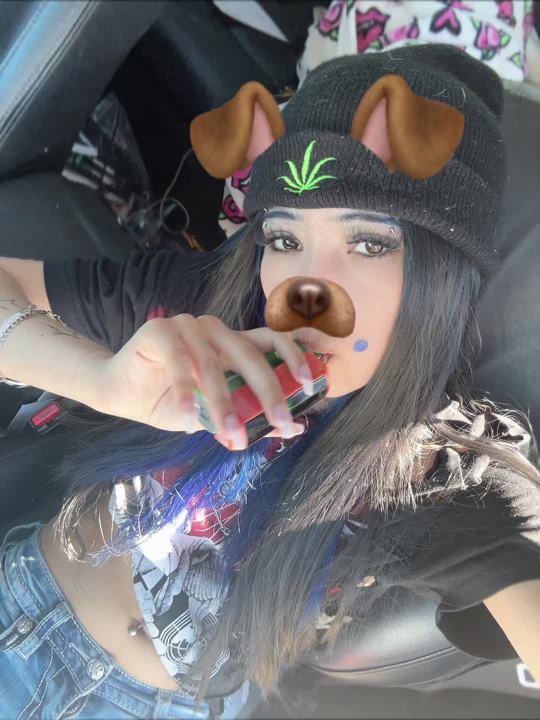 @slushbunni